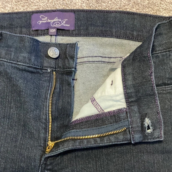 NYDG Not Your Daughter’s Jeans Embellished Lift Tuck Technology Dark Was… - Picture 10 of 16